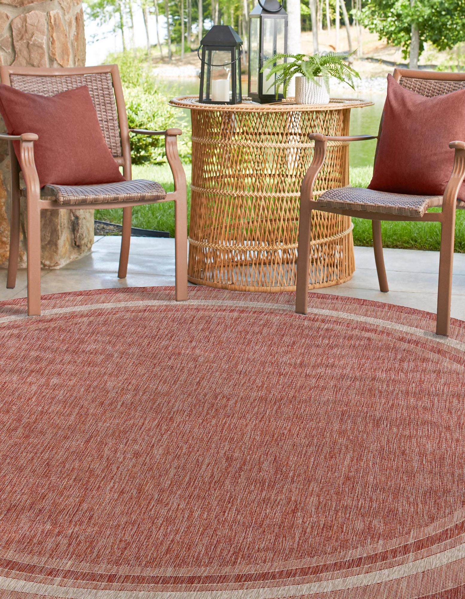Rust Red 10' x 10' Border Indoor / Outdoor Round Rug | Rugs.com