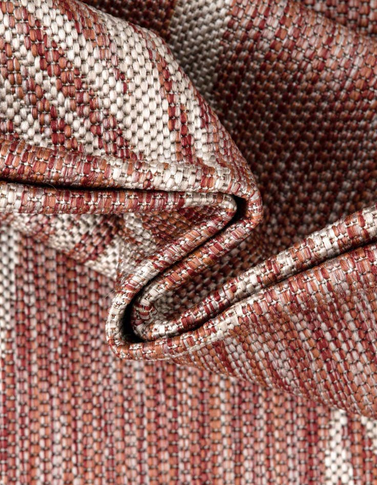 Detail image of  4' x 4'  Washable Botanical Indoor / Outdoor Round Rug