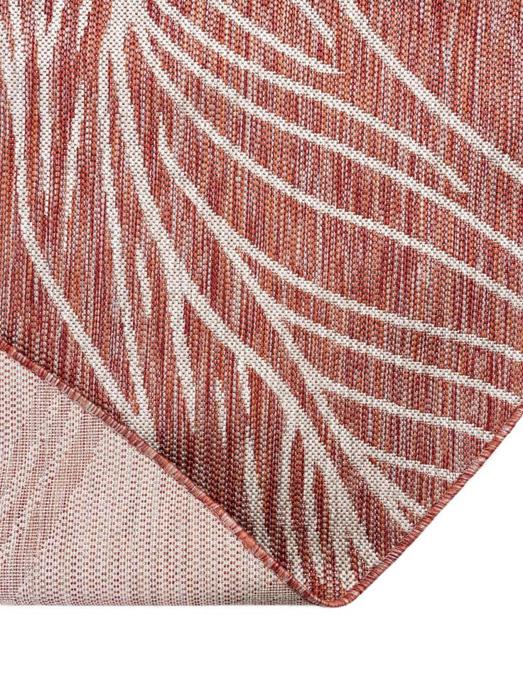 Detail image of  4' x 4'  Washable Botanical Indoor / Outdoor Round Rug