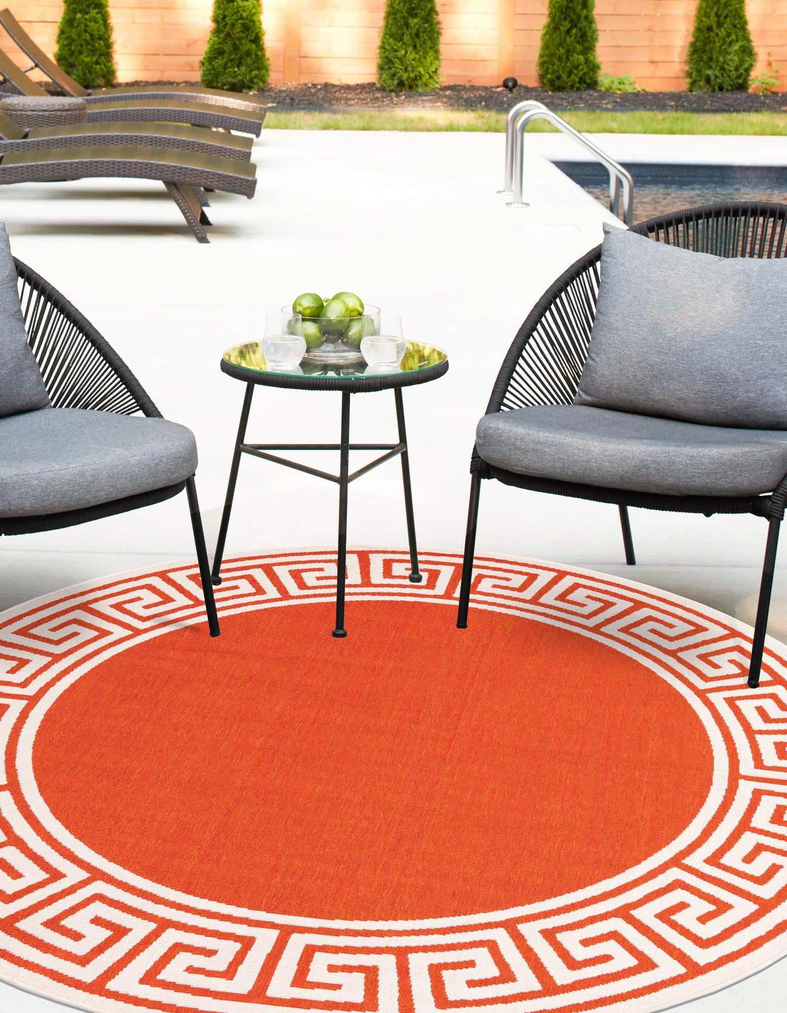 Rust Red 7' x 7' Coastal Indoor / Outdoor Round Rug | Rugs.com