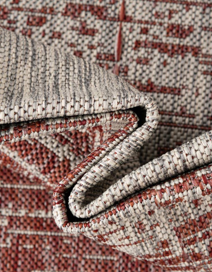 Detail image of  10' 8 x 10' 8  Washable Modern Indoor / Outdoor Round Rug