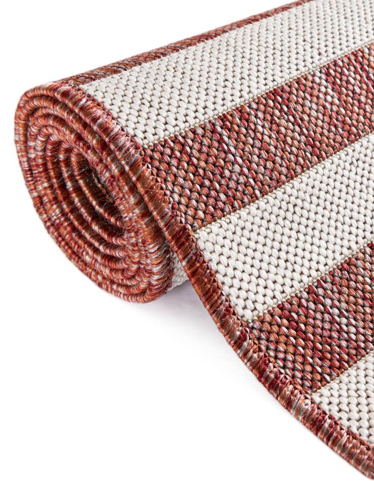 Detail image of  4' x 4'  Washable Ribbon Indoor / Outdoor Round Rug