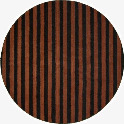  7' 10 x 7' 10 Reproduction Gabbeh Wool Round Rug