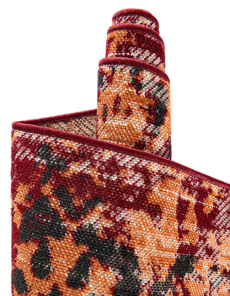 Detail image of  2' 7 x 10' Lucerne Runner Rug