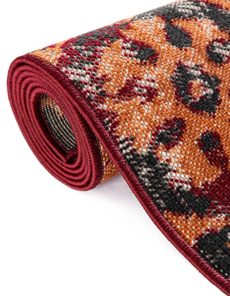 Detail image of  2' 7 x 10' Lucerne Runner Rug