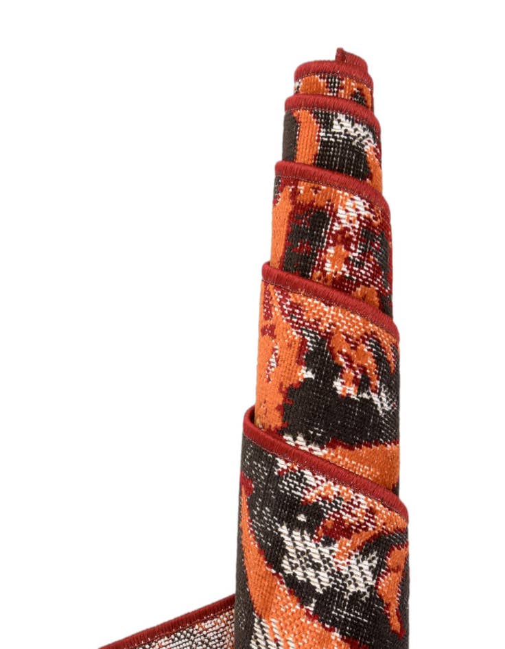 Detail image of  2' 7 x 10' Lucerne Runner Rug