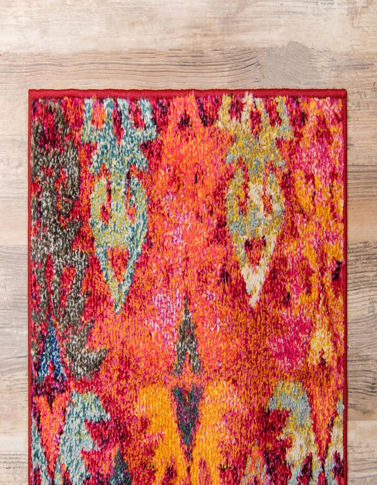 Detail image of  2' 7 x 10'  Washable Mesa Runner Rug