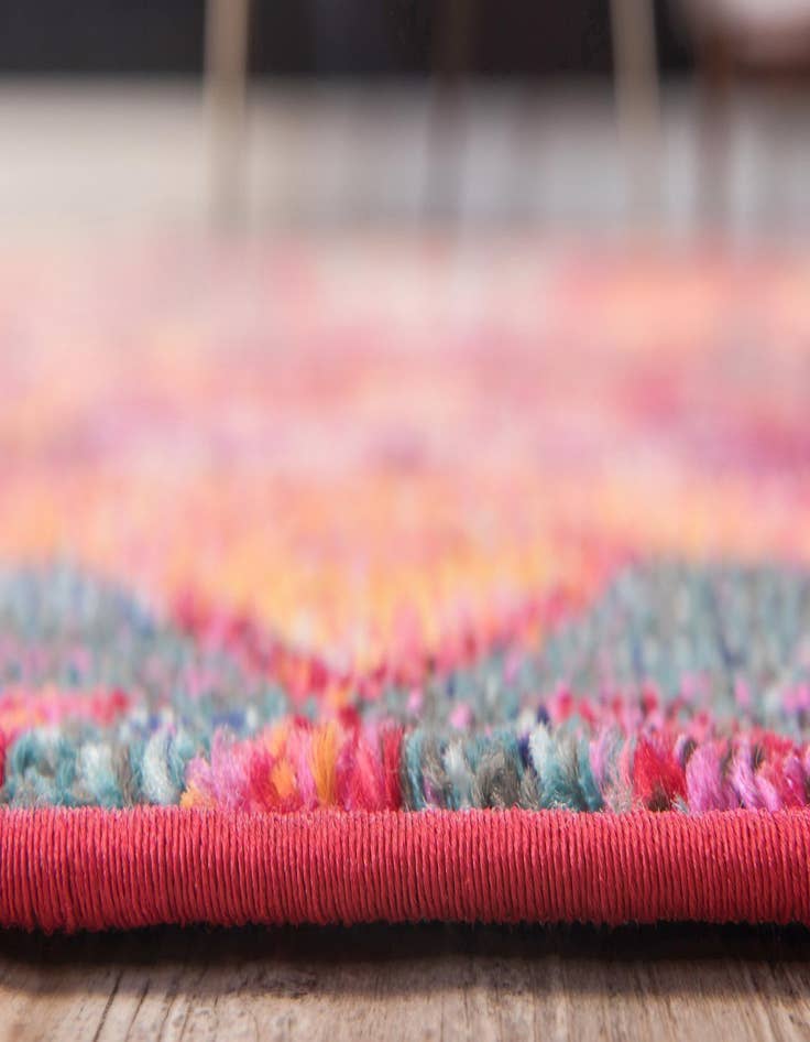 Detail image of  2' 7 x 10'  Washable Mesa Runner Rug