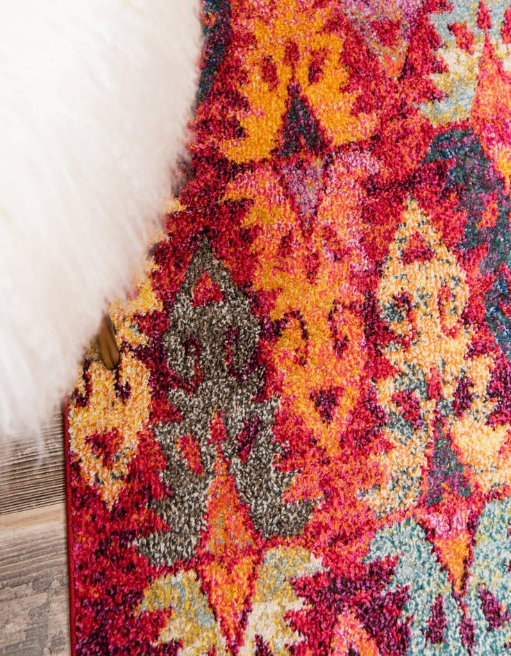 Detail image of  2' 7 x 10'  Washable Mesa Runner Rug