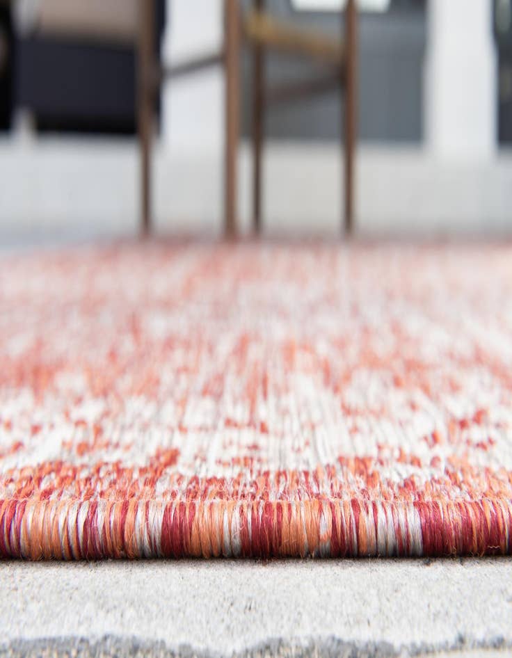 Detail image of  2' 7 x 10'  Washable Traditional Indoor / Outdoor Runner Rug