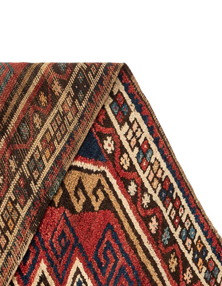 Detail image of  4' 4 x 10' 2 Shiraz Wool Runner Rug