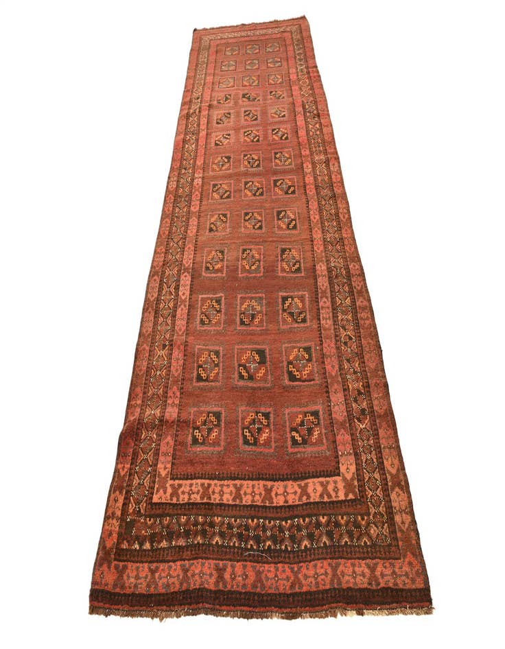 Detail image of  4' 2 x 11' 5  Hand Knotted Shiraz Persian Wool Runner Rug