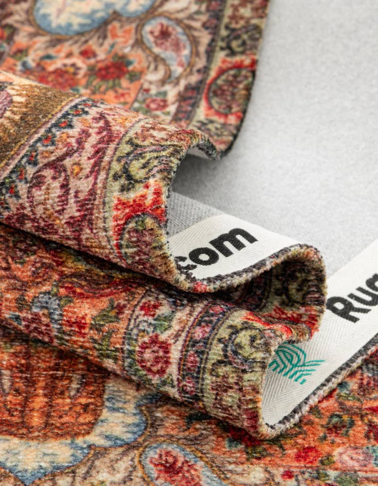 Detail image of  5' 1 x 5' 1 Boutique Square Rug