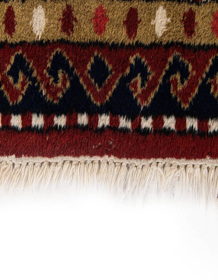 Detail image of  5' 2 x 5' 3  Hand Knotted Hamedan Wool Square Rug
