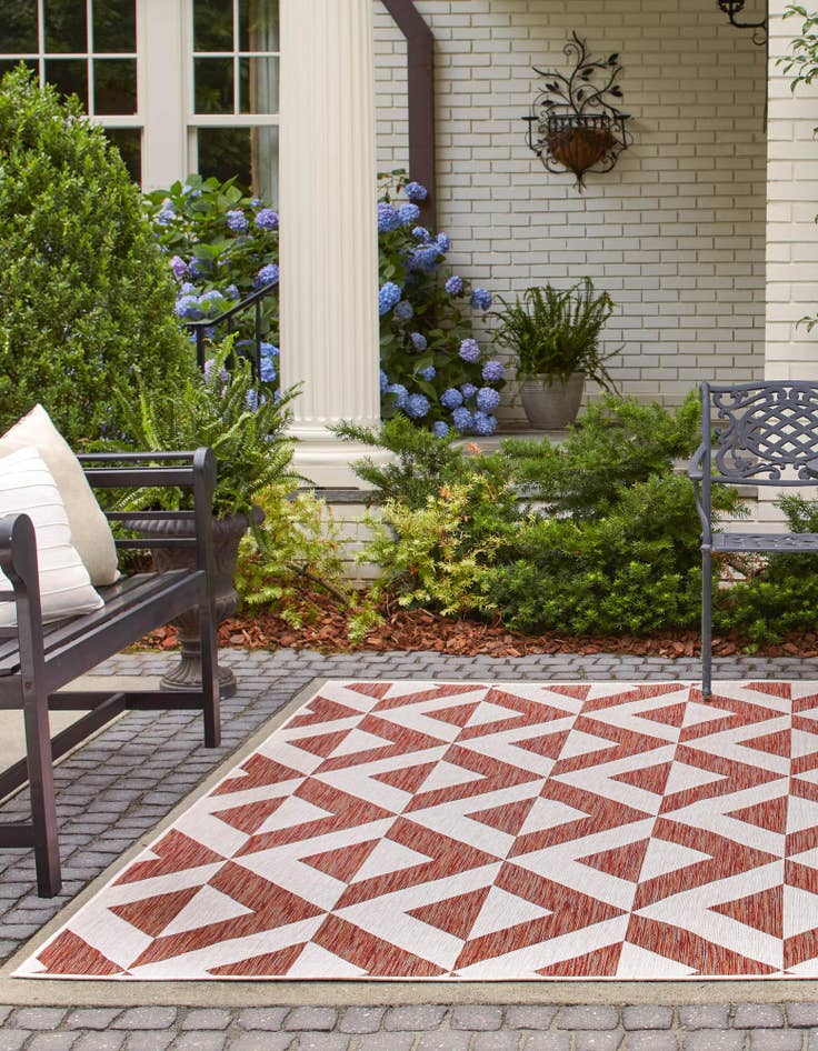 Detail image of  7' 10 x 7' 10  Washable Jill Zarin Napa Indoor / Outdoor Square Rug