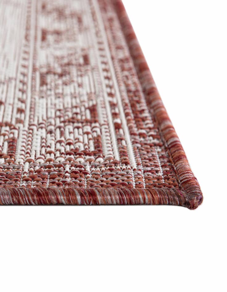 Detail image of  5' 3 x 5' 3  Washable Aztec Indoor / Outdoor Square Rug