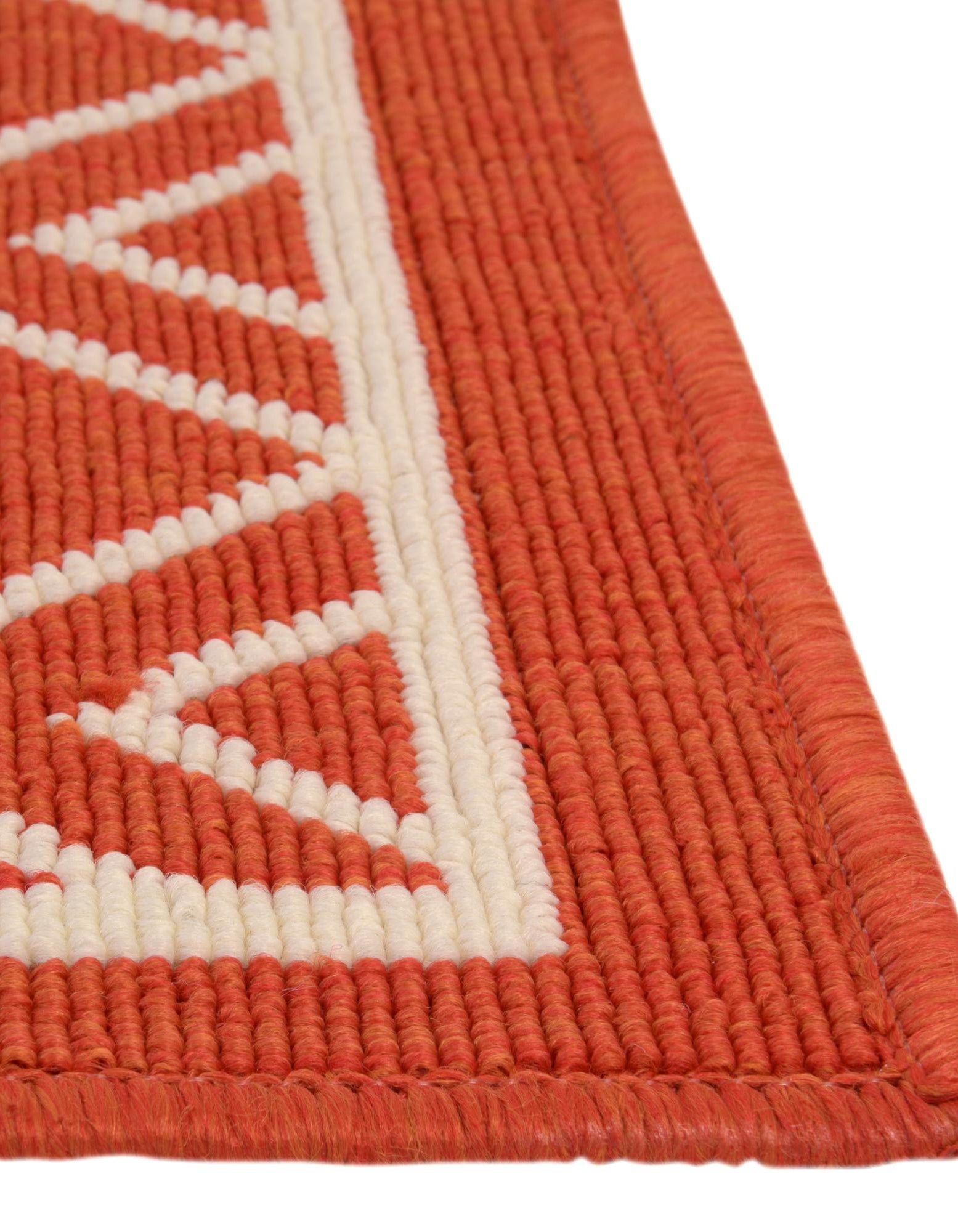 Rust Red 7' 10 x 7' 10 Lattice Outdoor Square Rug | Rugs.com