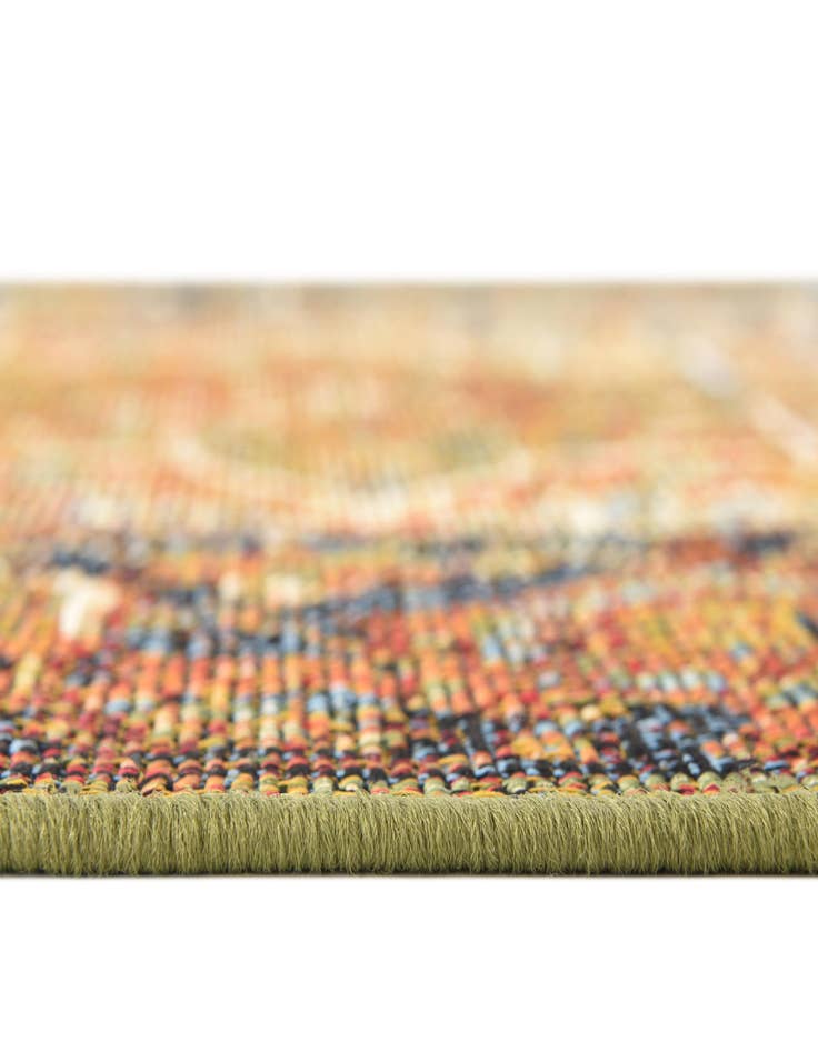 Detail image of  6' x 6'  Washable Traditional Indoor / Outdoor Square Rug