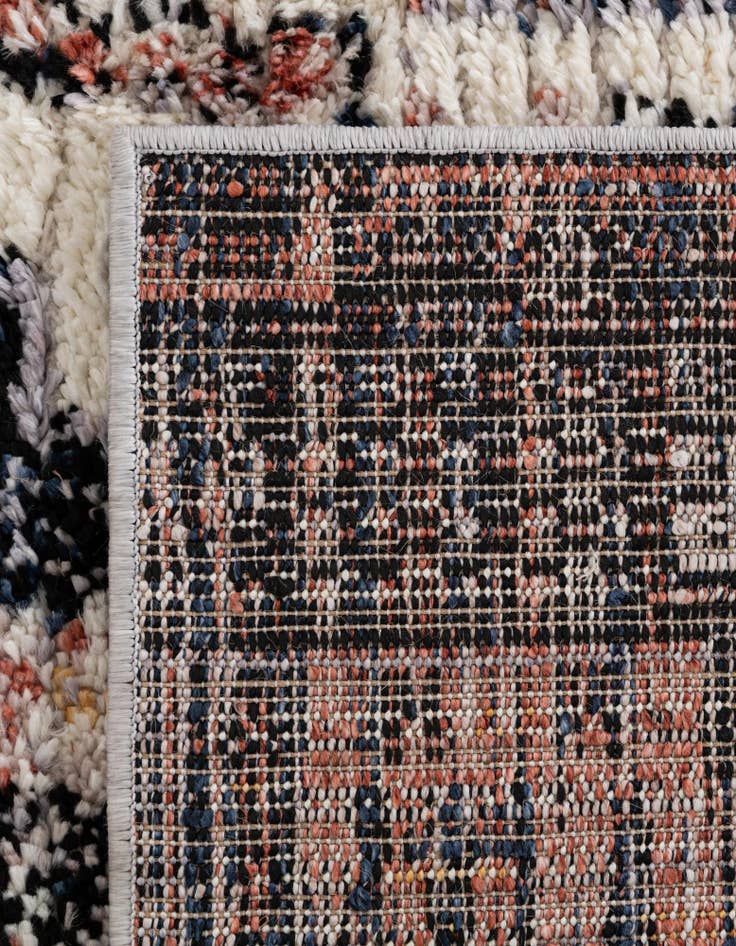 Detail image of  6' x 6' Tucson Square Rug