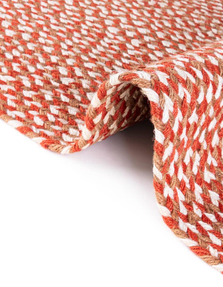 Detail image of  7' 10 x 7' 10  Hand Tweed Braided Jute Square Rug