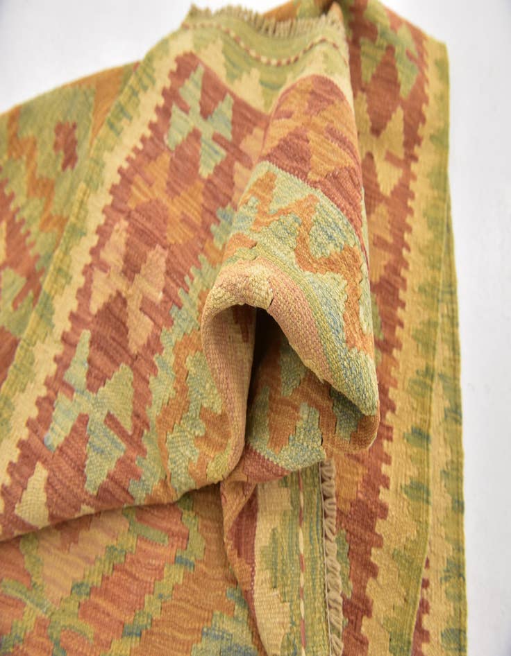 Detail image of  2' 9 x 4' 5  Hand Woven Kilim Waziri Wool Rug