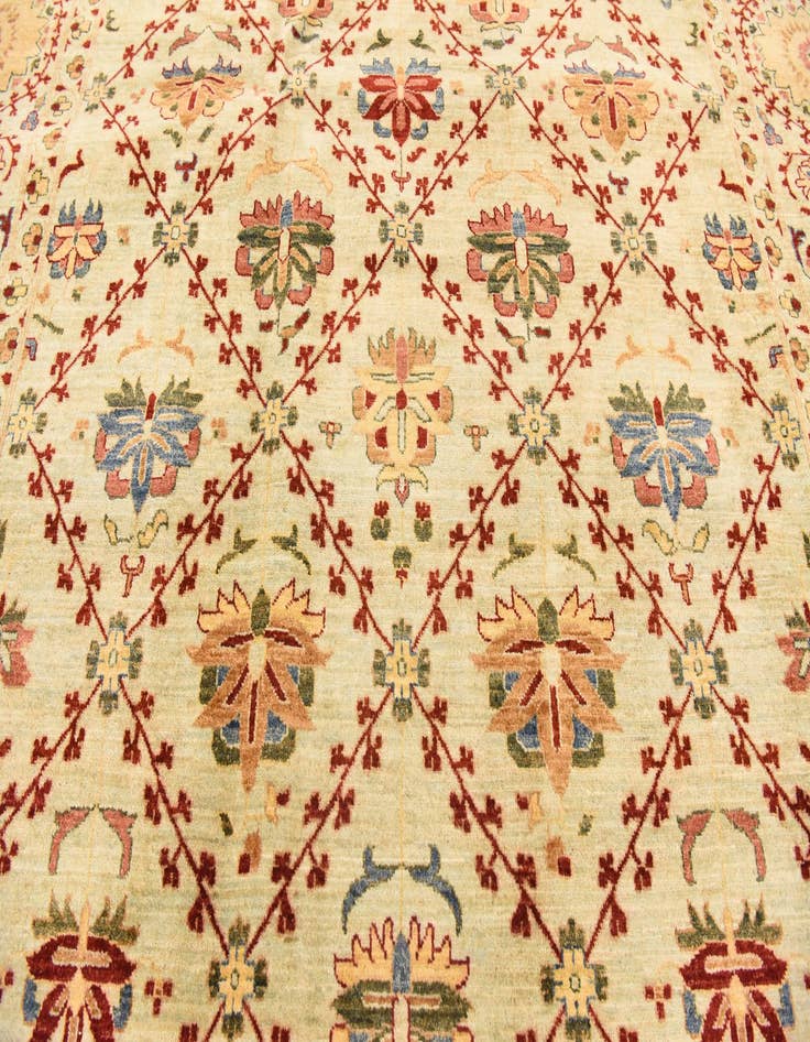 Detail image of 6' 9 x 8' 1 Hand Knotted Ariana Ziegler Oriental Rug