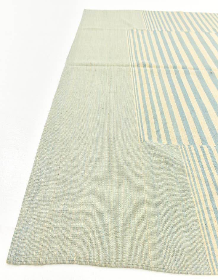 Detail image of  5' 10 x 7' 8  Hand Woven Kilim Modern Wool Rug