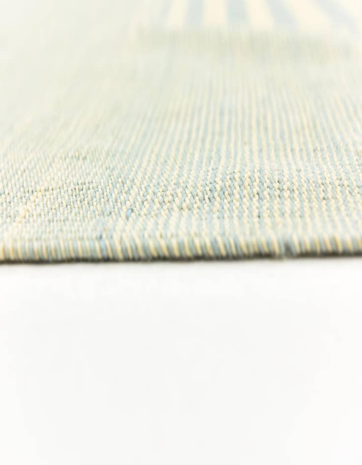 Detail image of  5' 10 x 7' 8  Hand Woven Kilim Modern Wool Rug