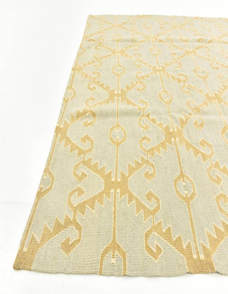 Detail image of  6' 2 x 8' 9  Hand Woven Kilim Modern Wool Rug