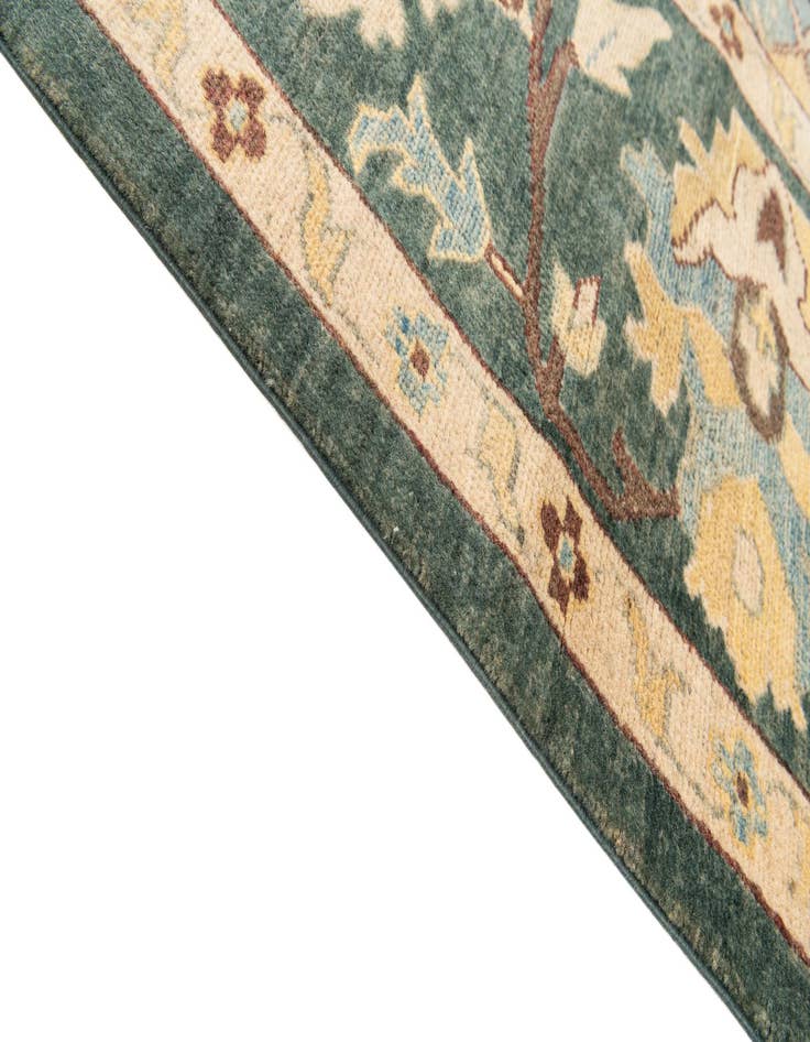 Detail image of  8' 7 x 10' 2  Hand Knotted Peshawar Ziegler Rug