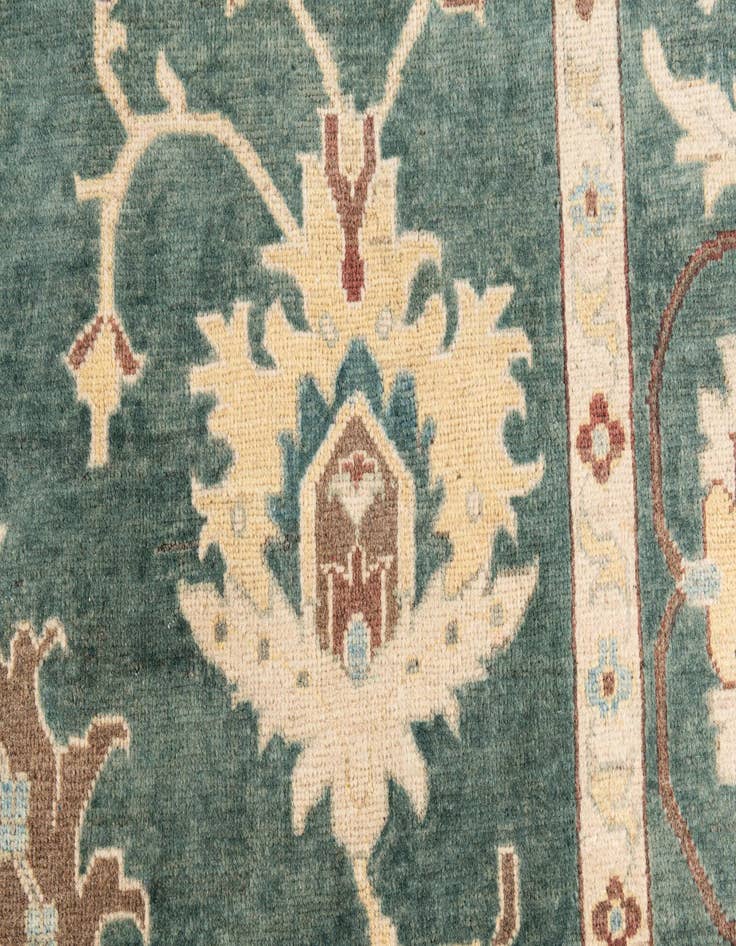 Detail image of  8' 7 x 10' 2  Hand Knotted Peshawar Ziegler Rug