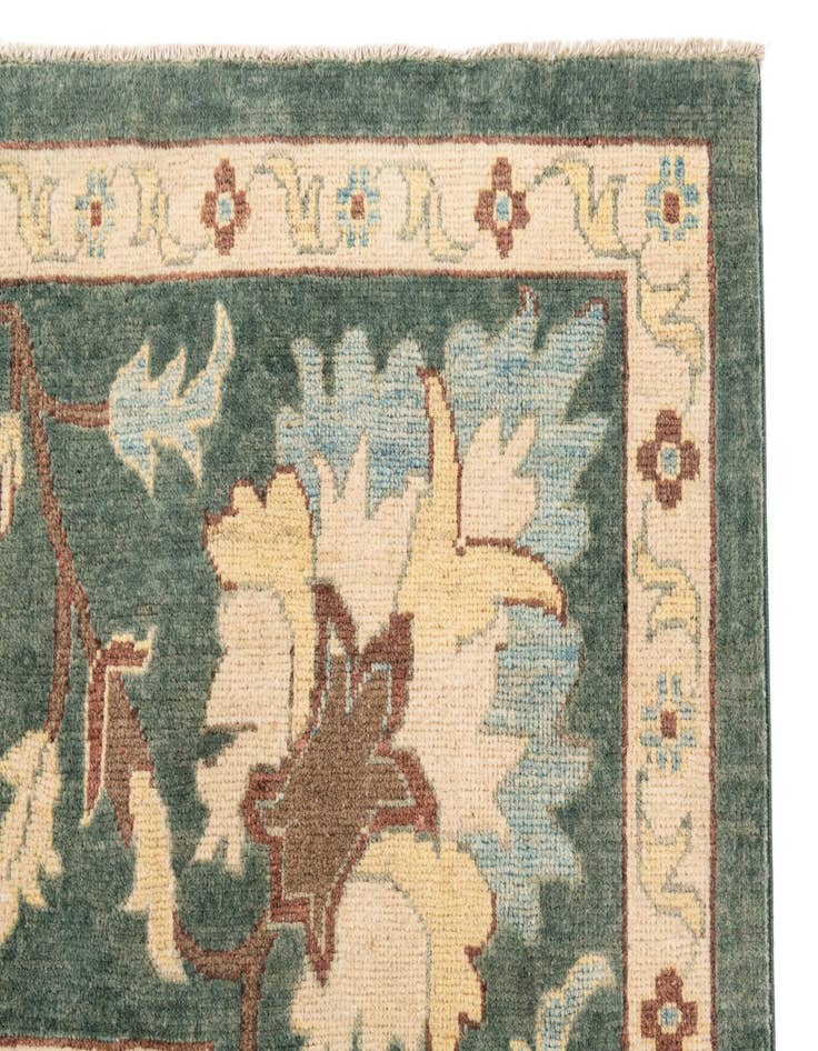 Detail image of  8' 7 x 10' 2  Hand Knotted Peshawar Ziegler Rug