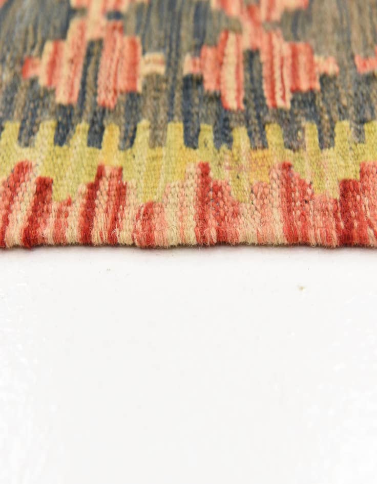 Detail image of  3' 3 x 5' 2  Hand Woven Kilim Maymana Wool Rug