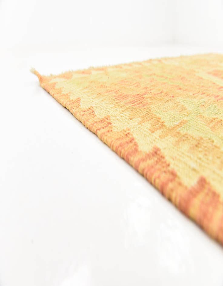 Detail image of  4' 10 x 6' 7  Hand Woven Kilim Waziri Wool Rug