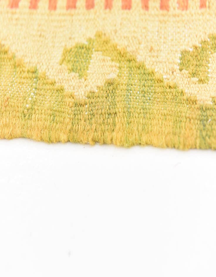 Detail image of  4' 9 x 6' 8  Hand Woven Kilim Waziri Wool Rug