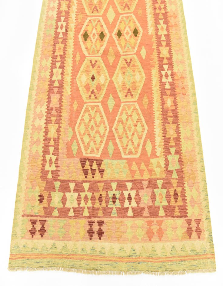 Detail image of  4' 9 x 6' 7  Hand Woven Kilim Waziri Wool Rug