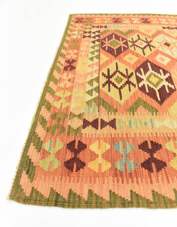 Detail image of  4' 4 x 5' 8  Hand Woven Kilim Waziri Wool Rug