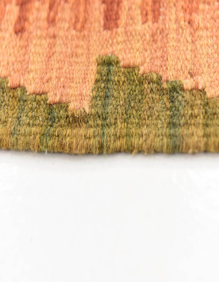 Detail image of  4' 4 x 5' 8  Hand Woven Kilim Waziri Wool Rug