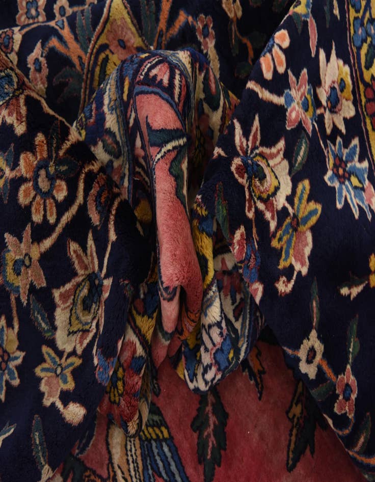 Detail image of  16' 7 x 26' 7  Hand Knotted Sarough Persian Wool Rug