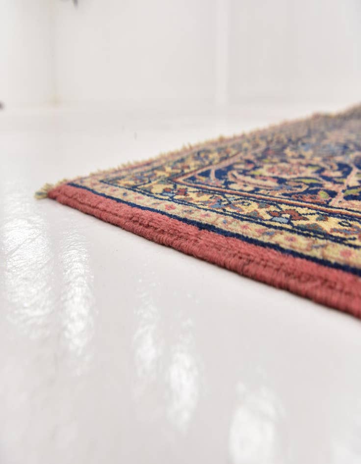 Detail image of  8' 6 x 11' 4  Hand Knotted Sarough Persian Wool Rug