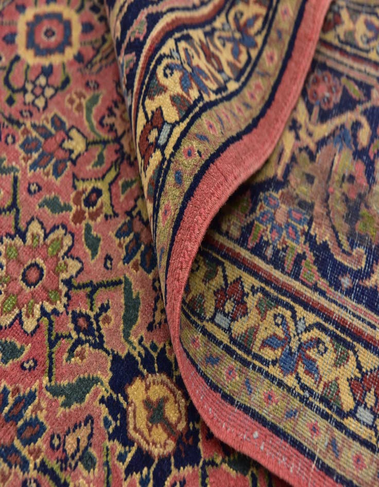 Detail image of  8' 6 x 11' 4  Hand Knotted Sarough Persian Wool Rug