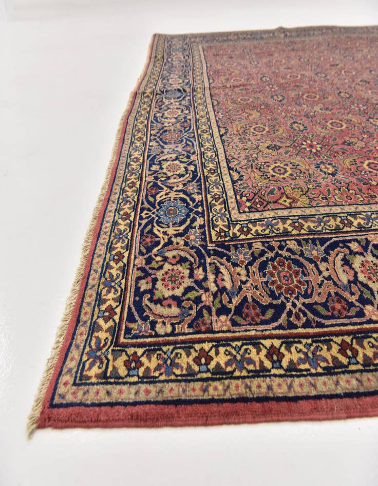 Detail image of  8' 6 x 11' 4  Hand Knotted Sarough Persian Wool Rug