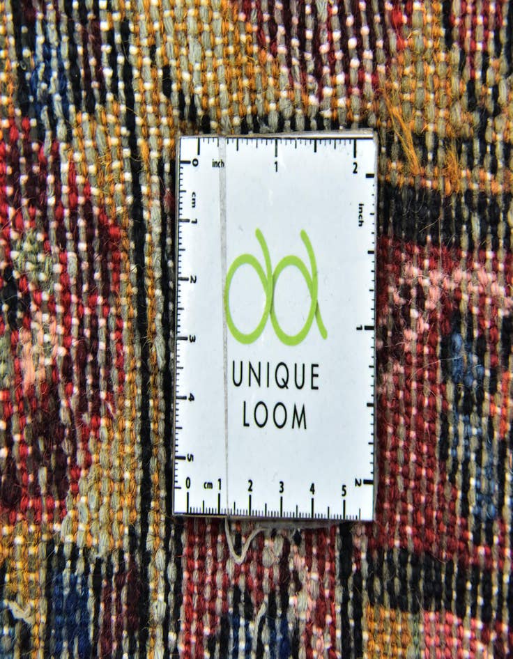 Detail image of 5' 4 x 10' 8 Hand Knotted Hossainabad Persian Wool Runner Rug