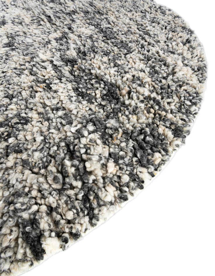 Detail image of  10' x 10'  Hand Woven Haka Deluxe Shag Round Rug