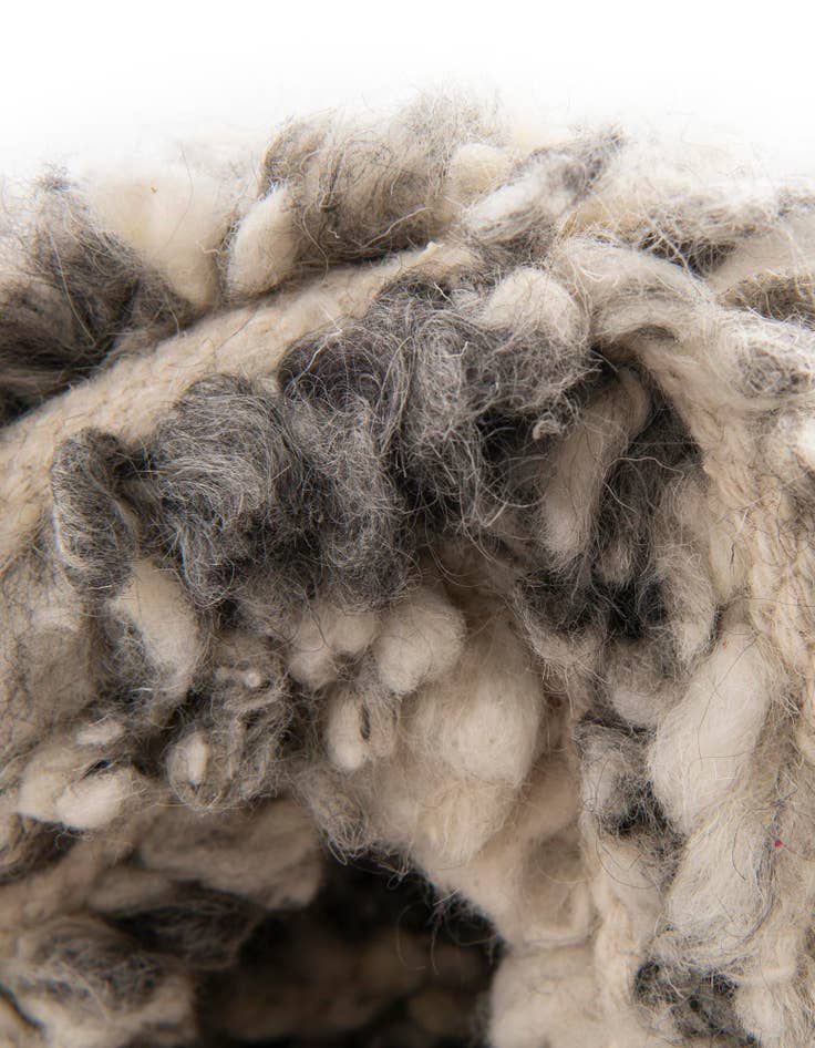 Detail image of  10' x 10'  Hand Woven Haka Deluxe Shag Round Rug