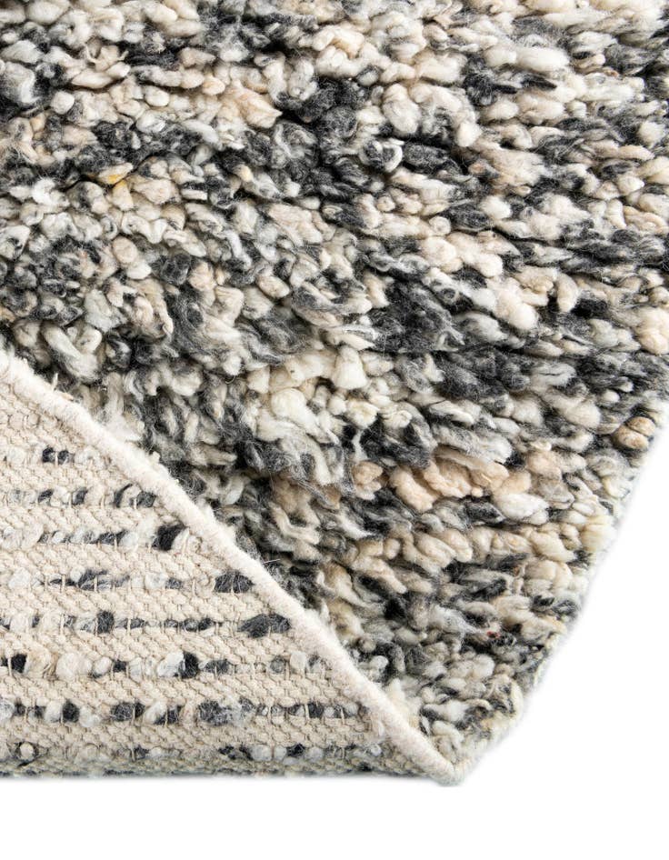 Detail image of  10' x 10'  Hand Woven Haka Deluxe Shag Round Rug