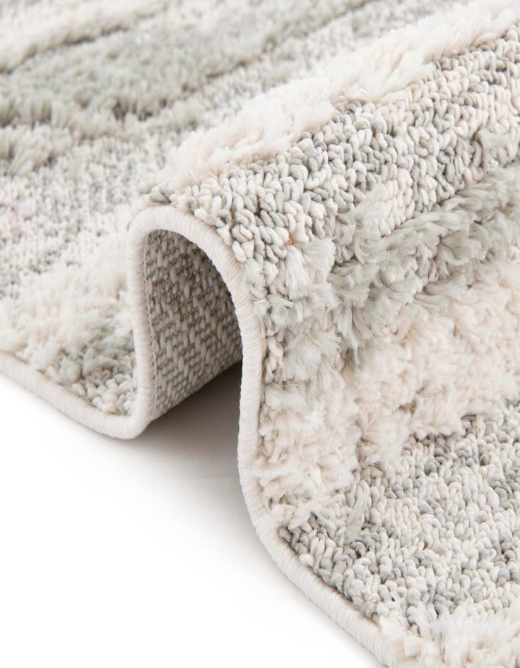 Detail image of  7' 10 x 10' Cherokee Rug