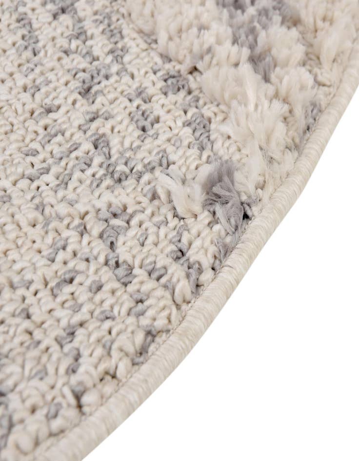 Detail image of  4' x 4' Cherokee Round Rug