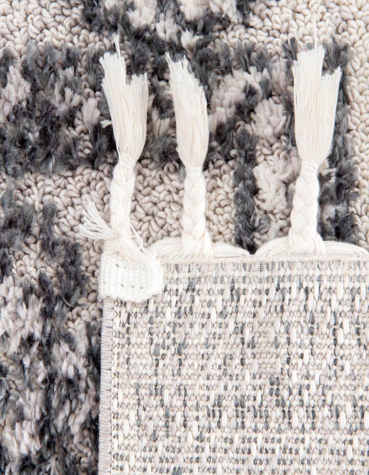 Detail image of  2' x 6' Cherokee Runner Rug