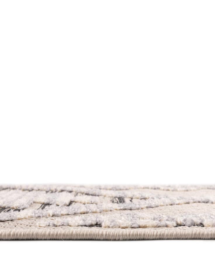 Detail image of  4' x 6' Arlo Oval Rug